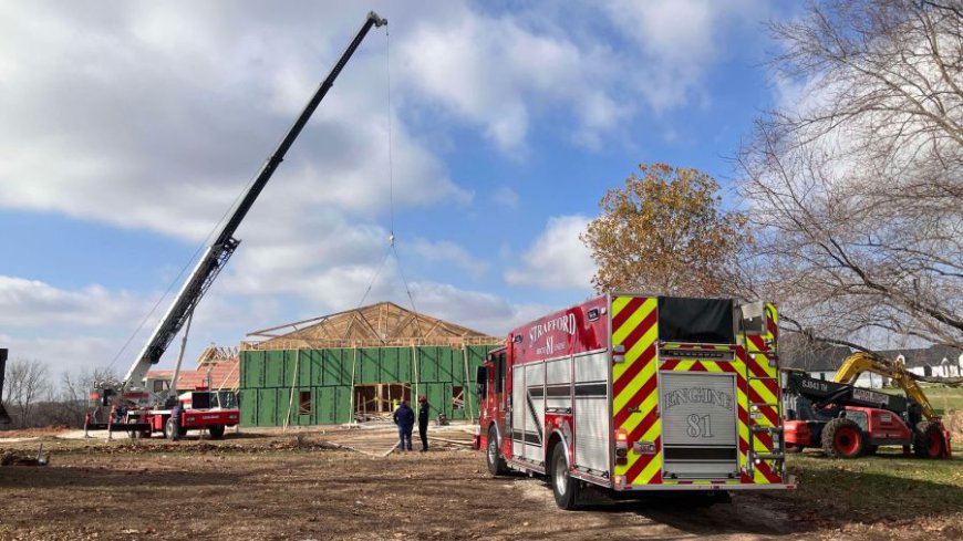 Five injured in partial building collapse outside of Springfield