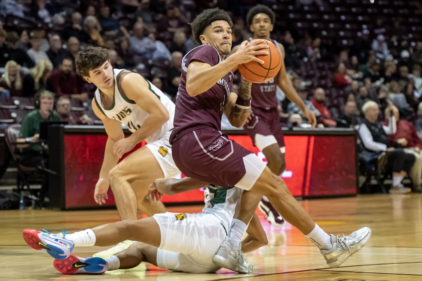 Road Report: Missouri State comes alive in second half to down Oral Roberts