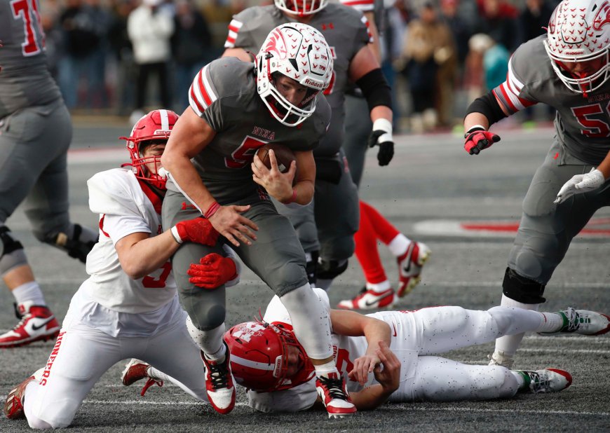 ‘The toothless wonder’: Dylan Rebura rushed for 335 yards, 6 touchdowns to lead Nixa past Kirkwood and into Class 6 state title game