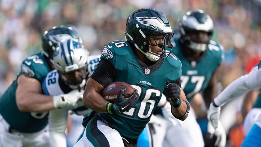 Saquon Barkley sets new Eagles record in close win over Panthers