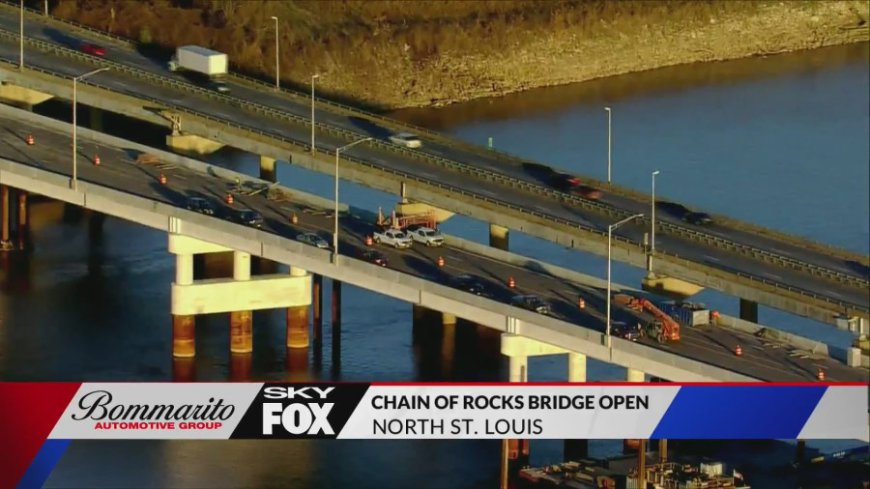 Chain of Rocks Bridge reaches midway point with new span open