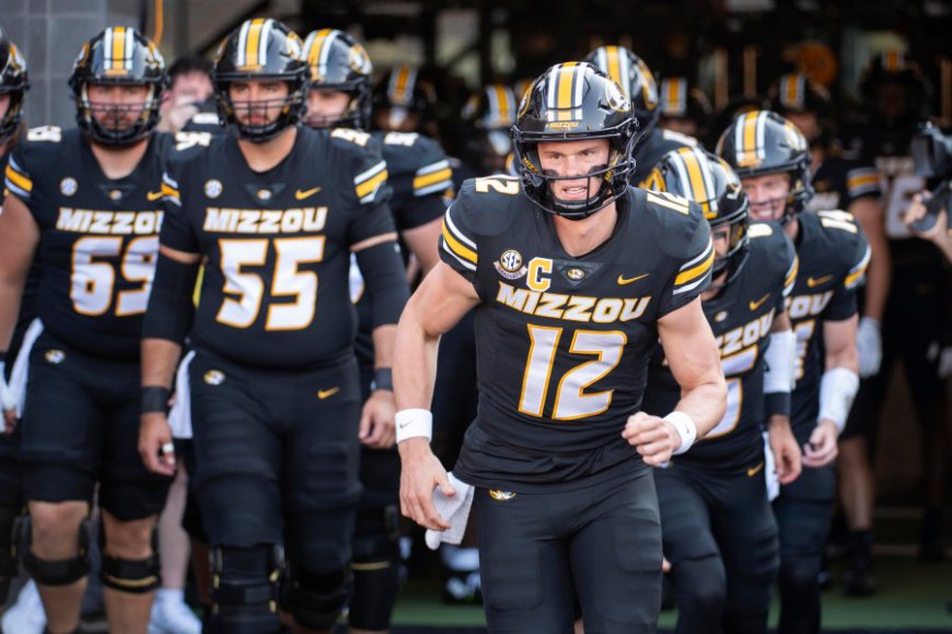 Mizzou Football to face Iowa Hawkeyes in Music City Bowl matchup