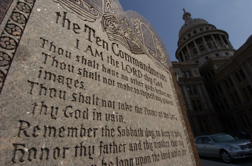 Proposal calls for Missouri schools to display the Ten Commandments