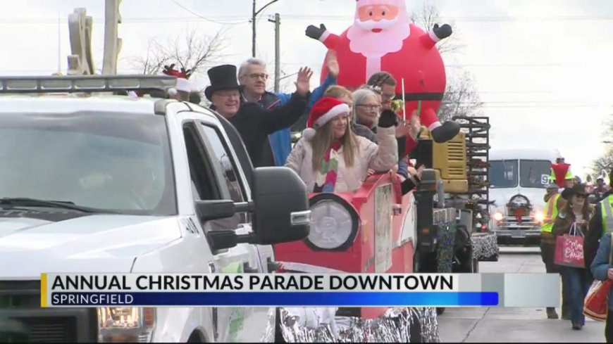 Springfield's annual Christmas parade makes its way downtown