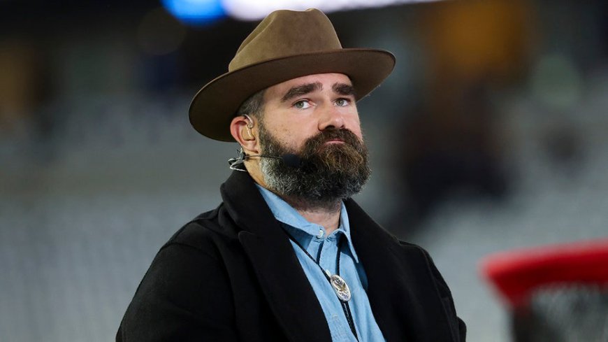 Jason Kelce expresses 'concern' about drone sightings, hopes to find out what they are 'someday'