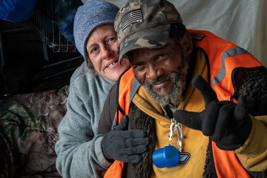 Deaf, unsheltered and in love: Couple relies on each other for survival