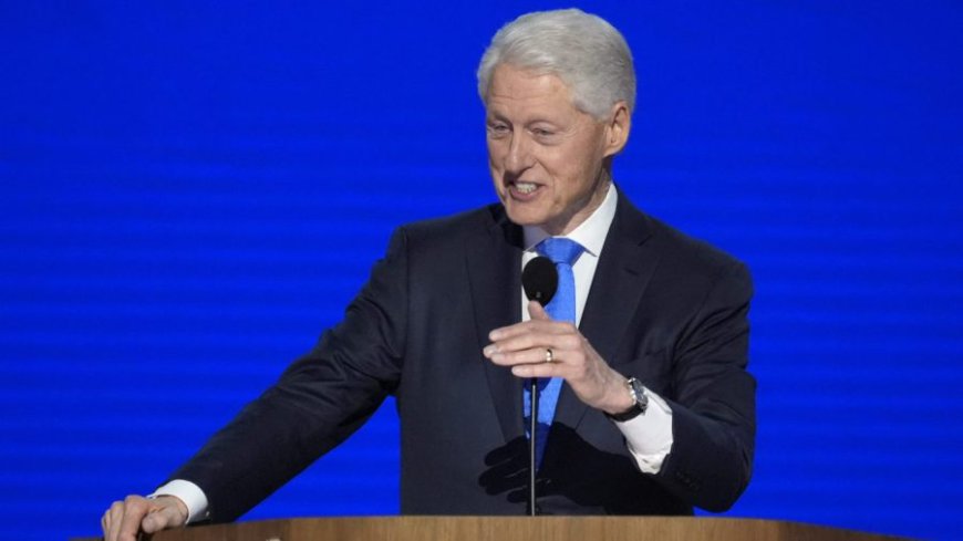 Bill Clinton admitted to hospital with fever