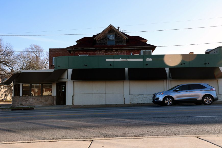 Answer Man: When will something happen with vacant buildings on National where Panera was?