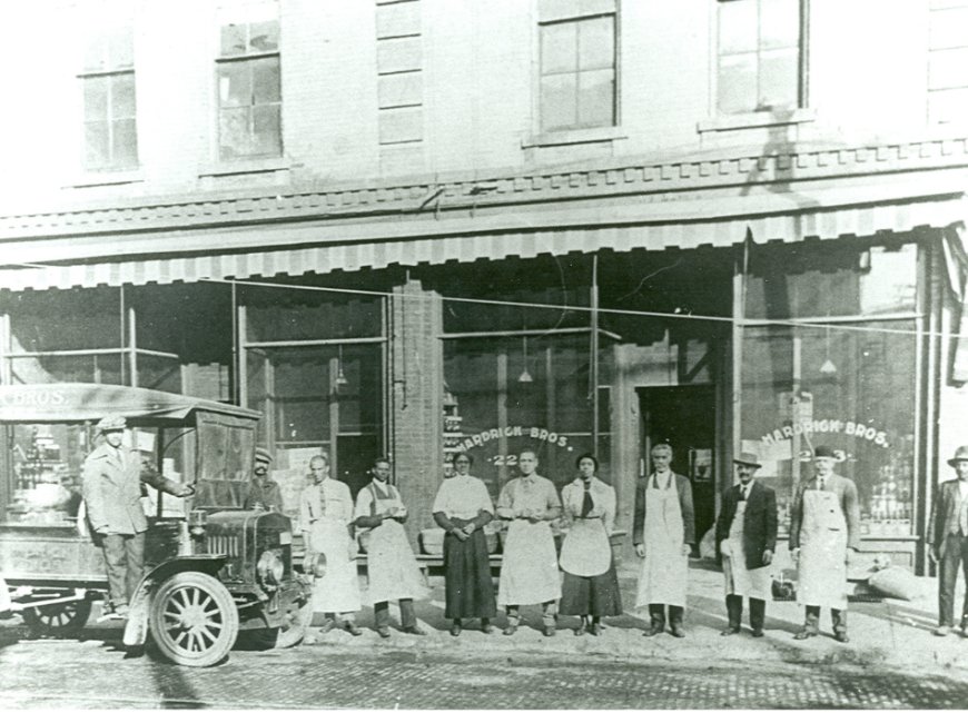 Hardrick Brothers: The Largest Grocery Store in Springfield