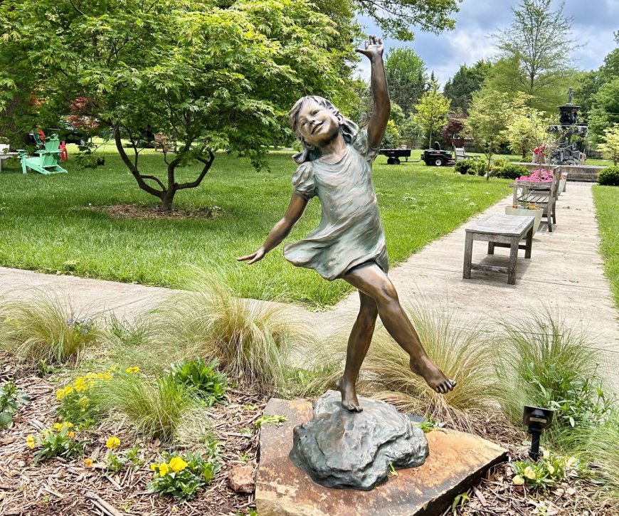 Documents reveal what police believe happened to bronze statue stolen last summer