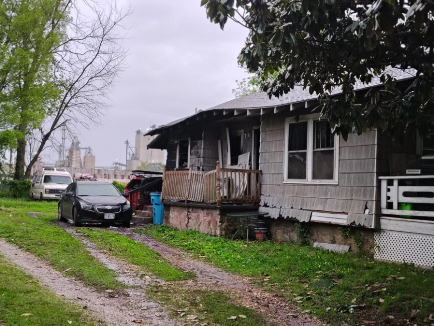 Three people safe after a house fire in Northwest Springfield