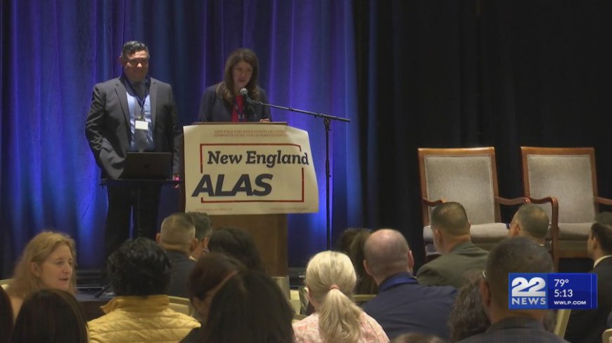 Latino administrators gather to empower youth at leadership event