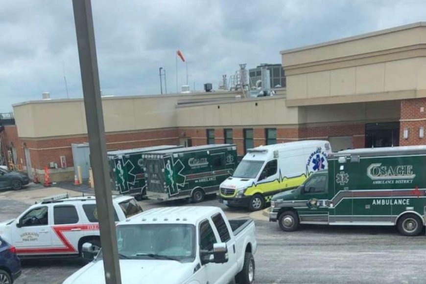 32 injured in Missouri shuttle bus crash: Authorities
