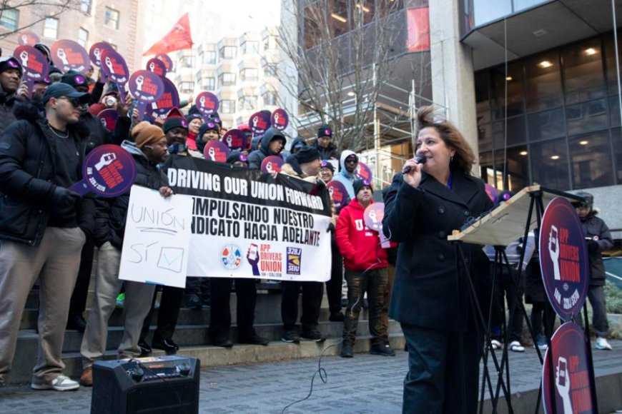 Eager drivers worry bill may slow unionization push