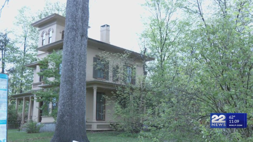Emily Dickinson Museum unveils updated Carriage House Center