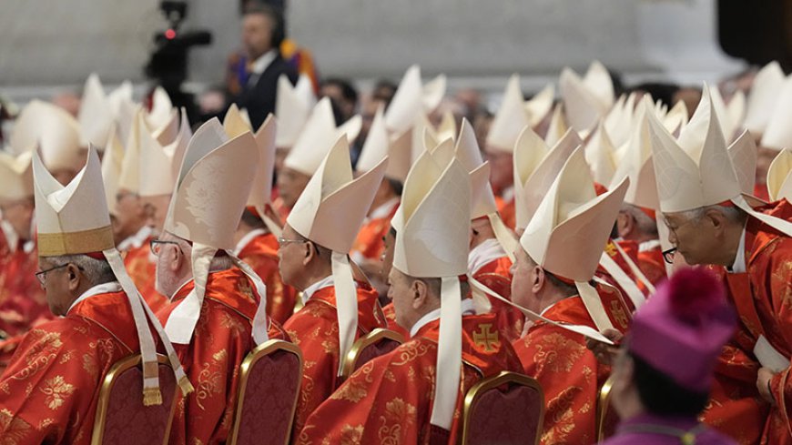 Conclave voters urged to set aside personal interests and choose a pope who prizes unity