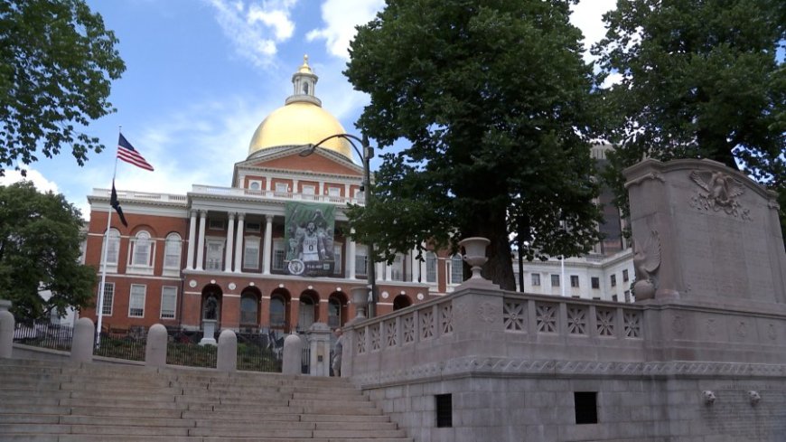Gov. reveals policy plan for older adults
