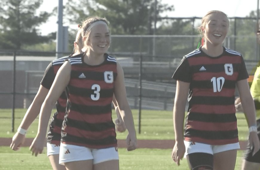 Titans Celebrate Senior Night By Shutting Out Williamsville