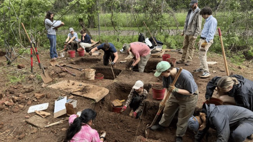 Missouri State’s archaeology team uncovers one of Springfield's first homes