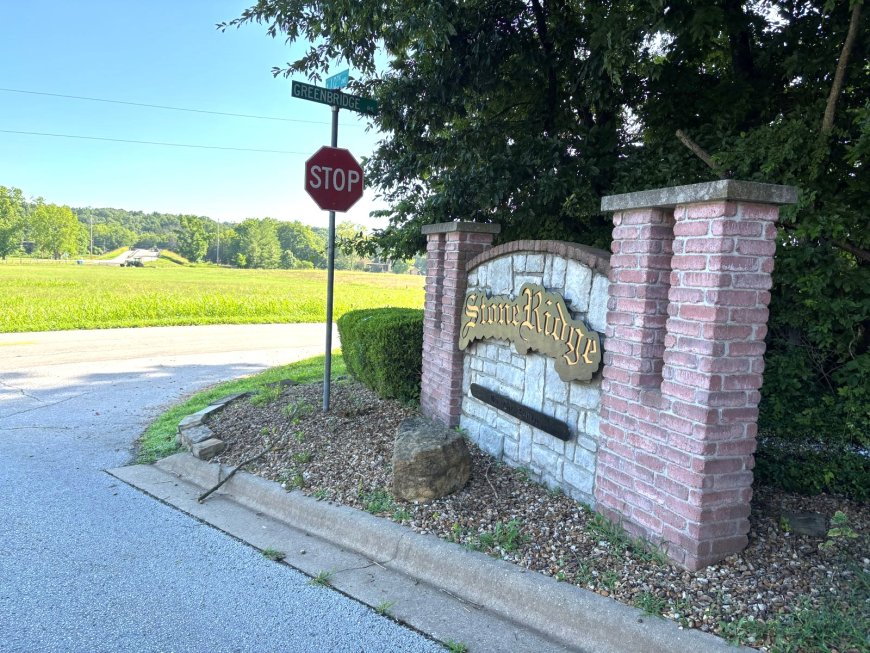 New Ozark subdivision will put more than 140 homes on one public road access