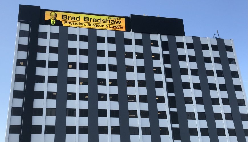 Brad Bradshaw sues over rent dispute at Plaza Towers, moves out