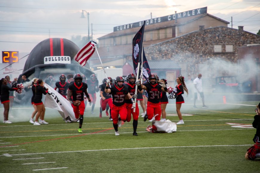 ‘All that work just got taken away’: Central players, fans react to canceled football season