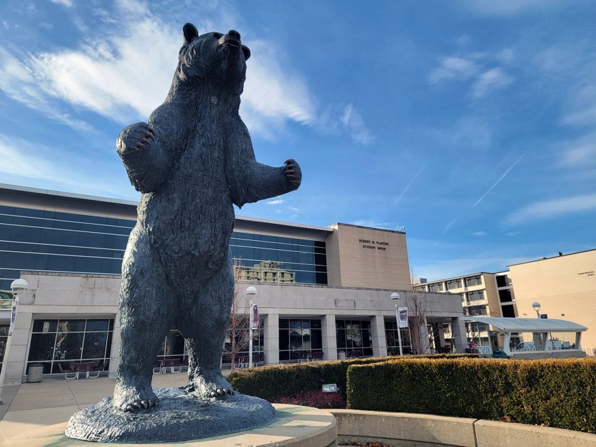 Glendale, MSU student groups join for Charlie Kirk candlelight vigil