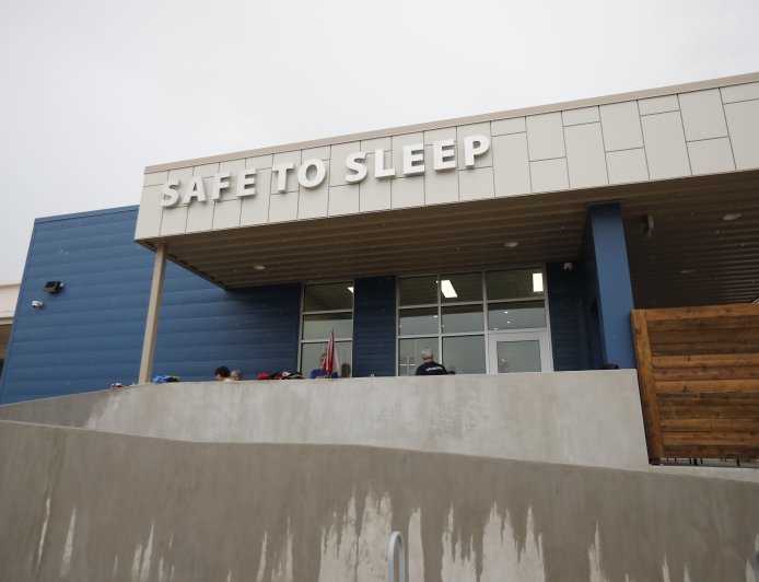 Safe to sleep - WOMEN ONLY