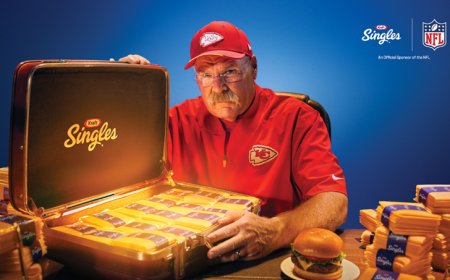 Andy Reid teams up with Kraft Singles to give away free cheese, super bowl tickets
