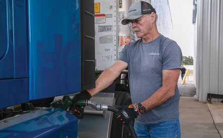 Trucking companies face record diesel prices