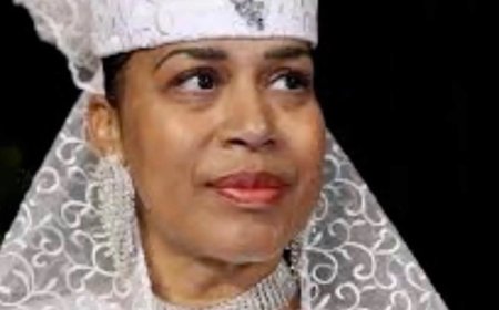 Report: Sister Betsy Jean Farrakhan, Daughter Of Minister Louis Farrakhan, Dies