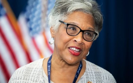 Joyce Beatty leads legal fight over Trump’s Kennedy Center plans