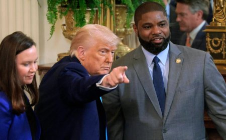 Byron Donalds removes prominent Trump references from Florida governor campaign website