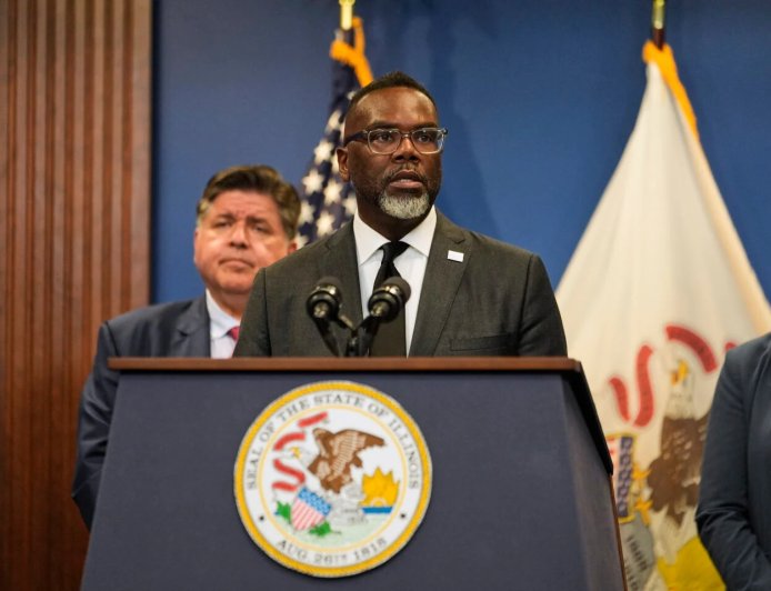 Brandon Johnson officially launches reelection campaign for Chicago mayor