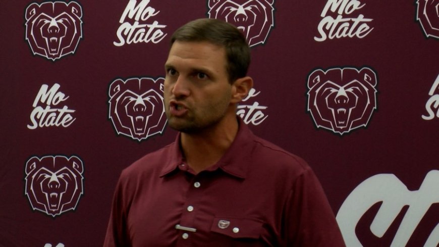 Casey Woods unsatisfied with Bears season opener