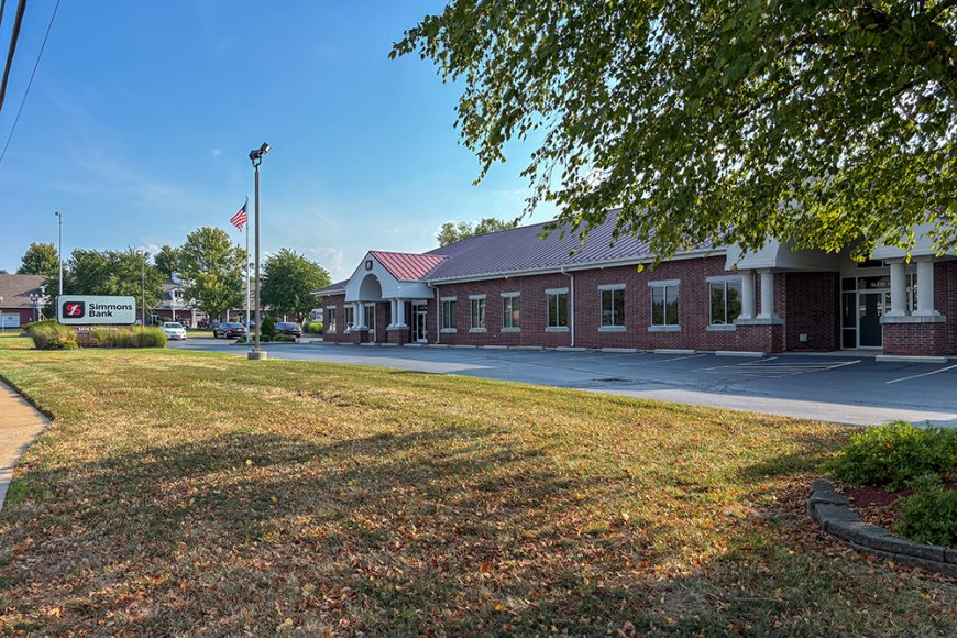 Simmons Bank closing Springfield branch