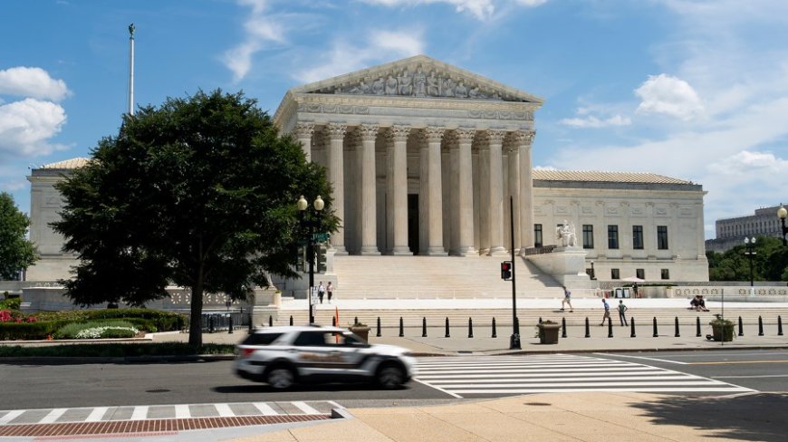 Supreme Court blocks Missouri's use of GOP-favored congressional map