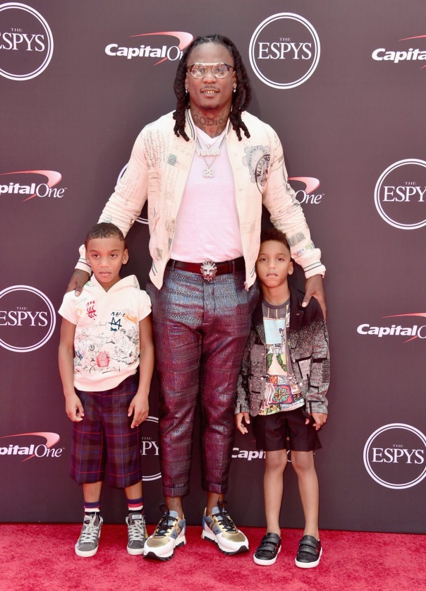 Former NFL star Chris Johnson opens up about life with ALS: ‘I’m still a husband and a dad’