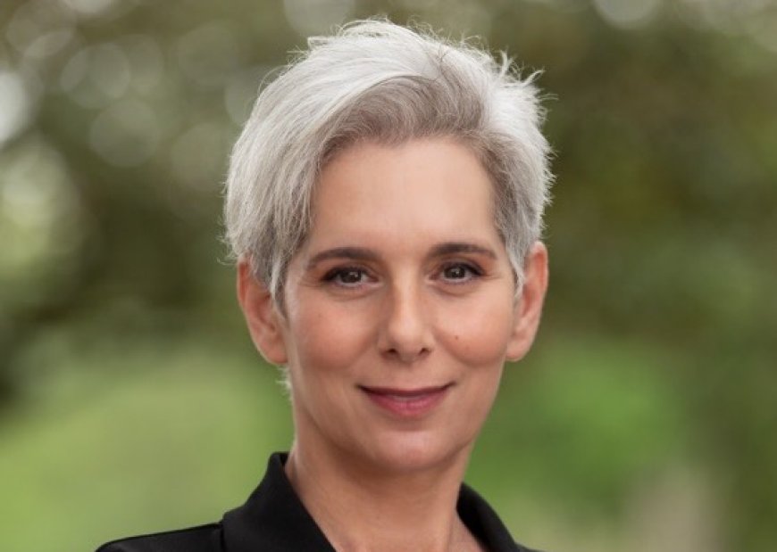 Branson hires new communications director