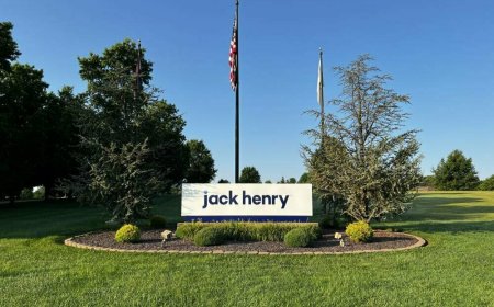 Jack Henry executive compensation rises