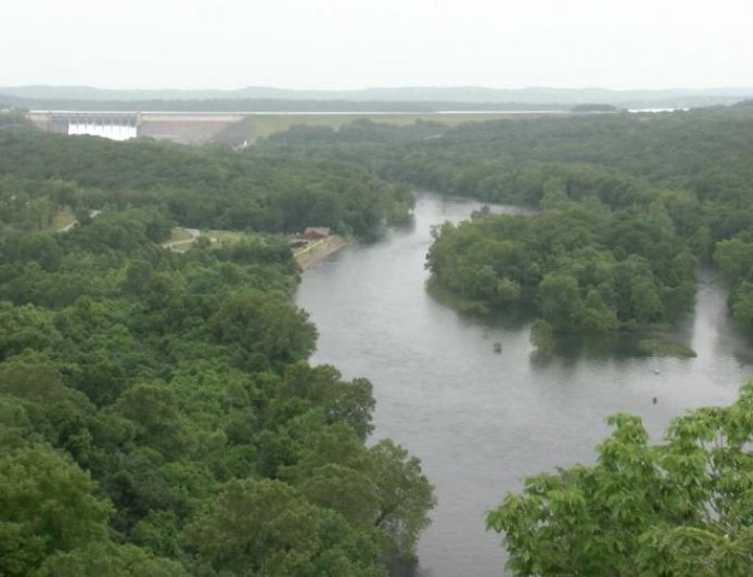 Branson man dies in Lake Taneycomo drowning